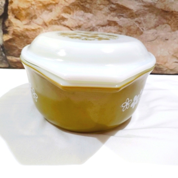 Vintage Pyrex 1 1/2 QT Spring Blossom Crazy Daisy Casserole 043 Lid 943 C36 - Picture 4 of 13